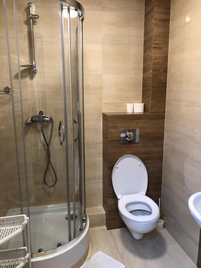 צ'סטוצ'ובה Hotel Sekwana מראה חיצוני תמונה